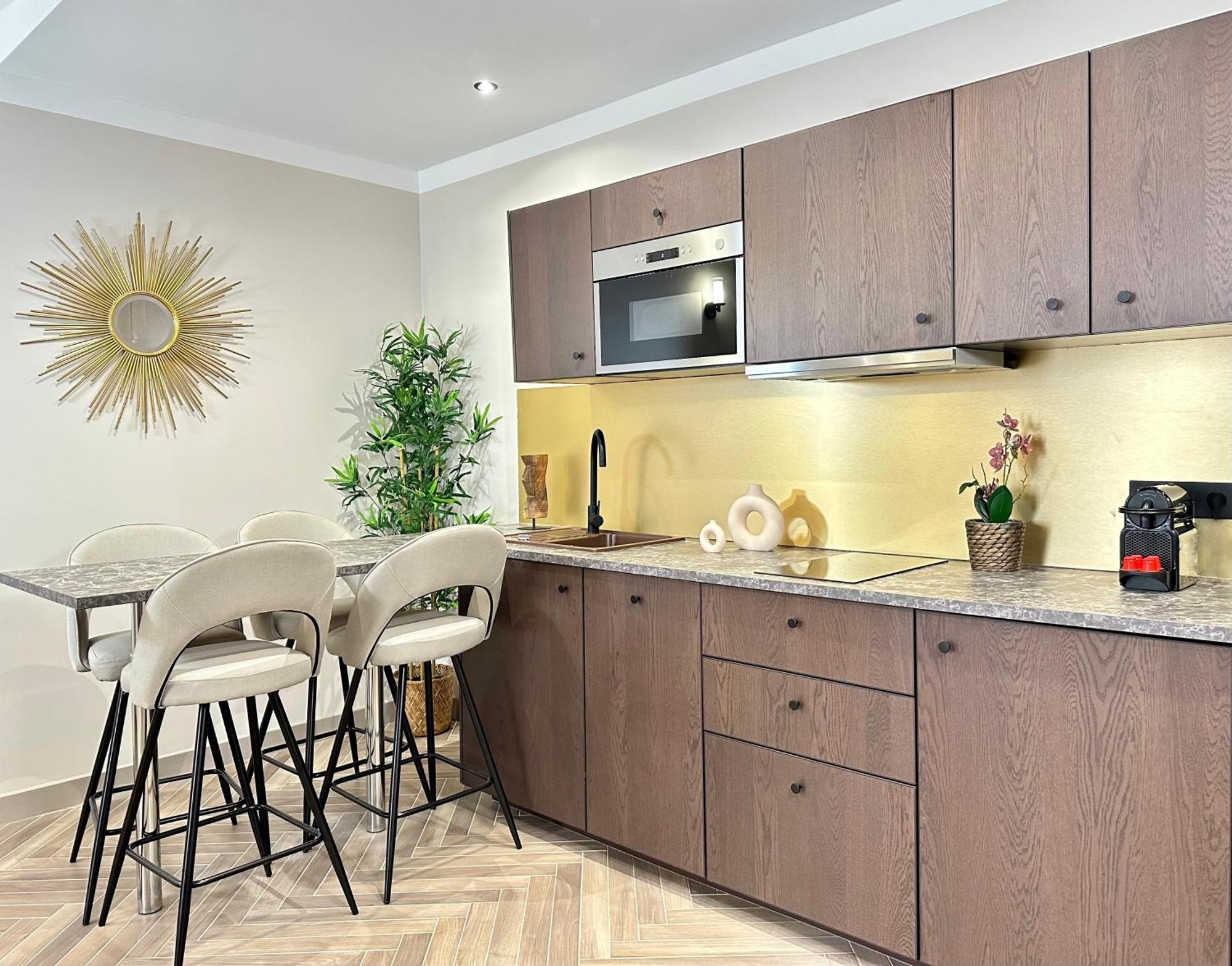 Charming Apartment With Eiffel Tower View Paris Dış mekan fotoğraf