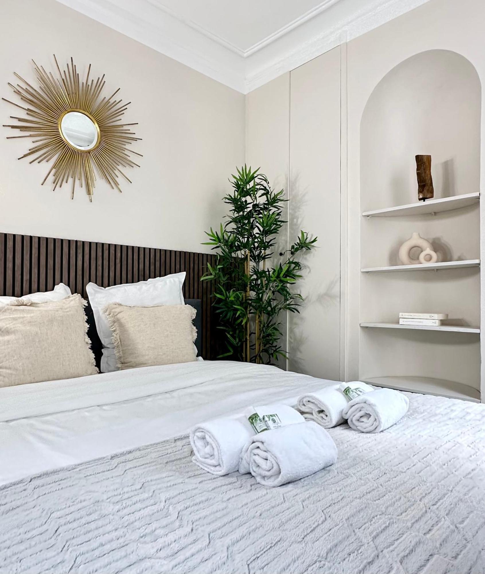 Charming Apartment With Eiffel Tower View Paris Dış mekan fotoğraf